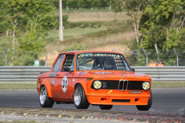 BMW 2002 Ti M10
