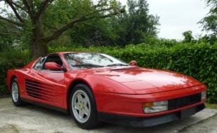 FERRARI TESTAROSSA