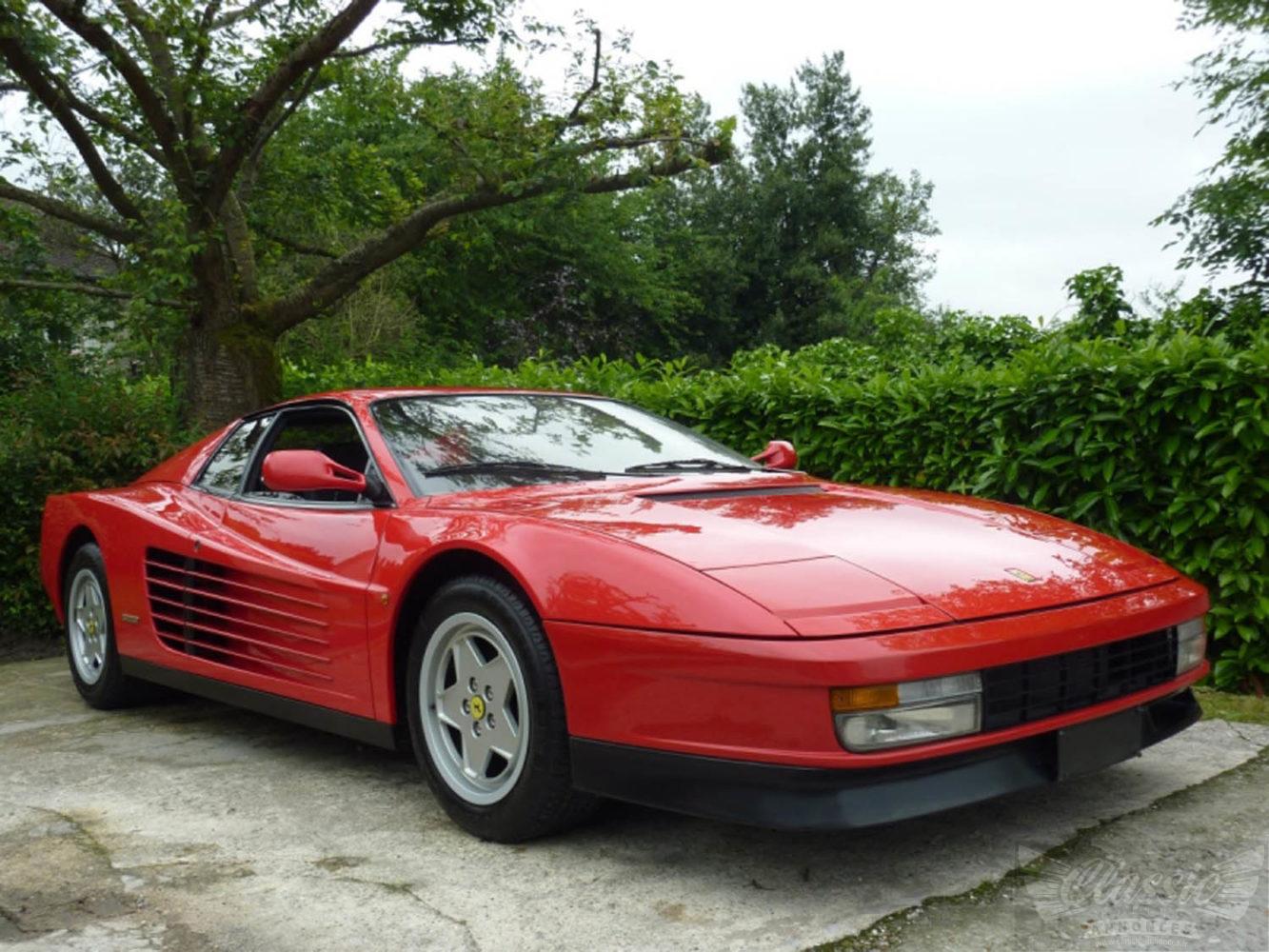 FERRARI TESTAROSSA