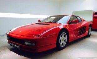FERRARI TESTAROSSA