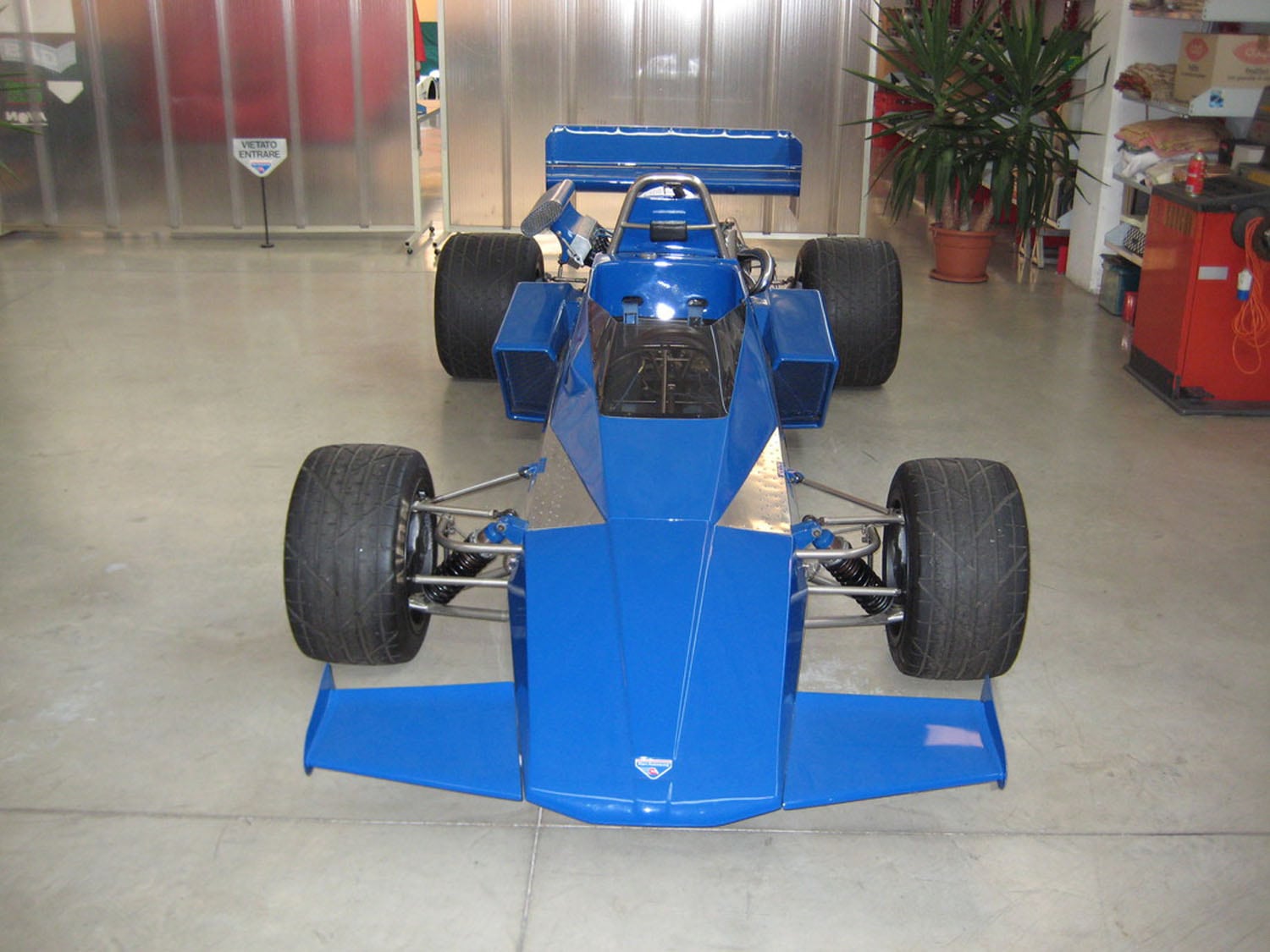 BRABHAM BT40 F2