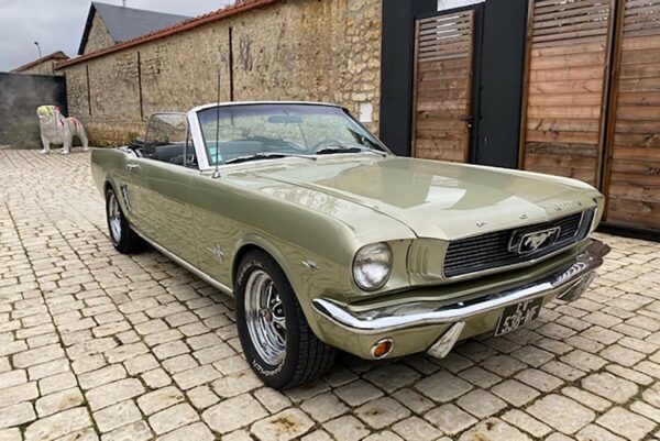FORD MUSTANG 289 CABRIOLET