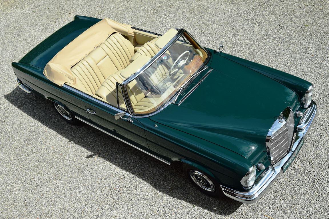 MERCEDES 220 SE CABRIOLET