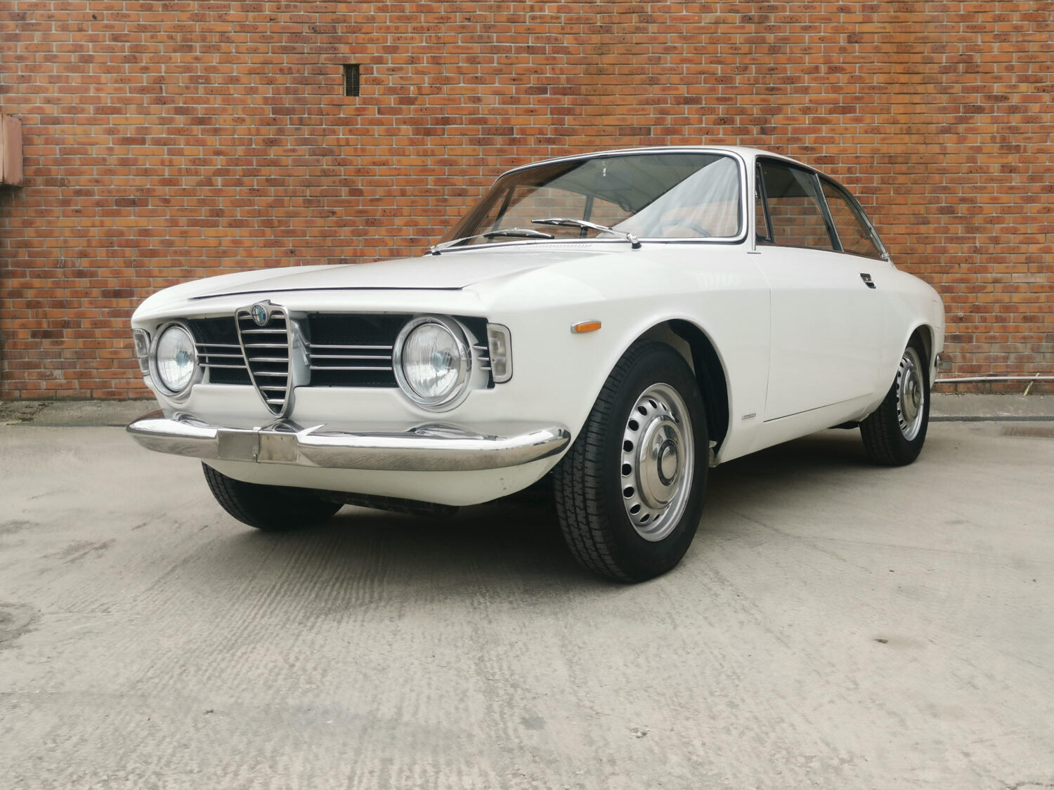 ALFA ROMEO GIULIA 1600 GT VELOCE