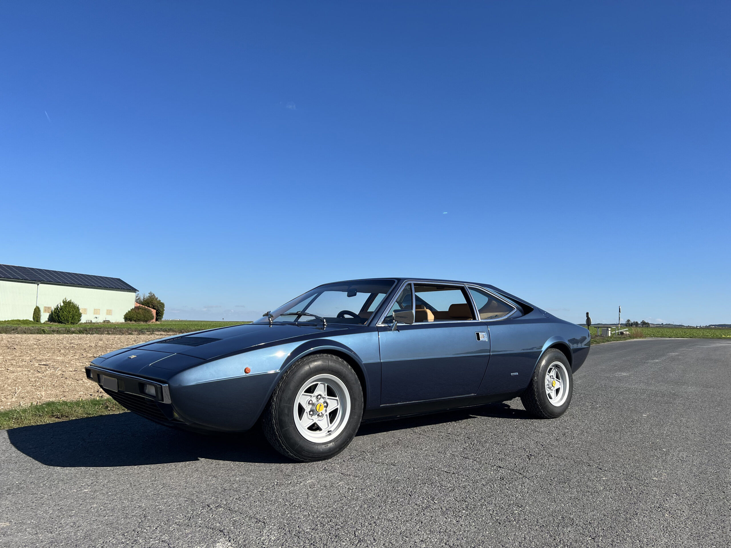 FERRARI DINO 308 GT4 2+2 BLEU RIBOT