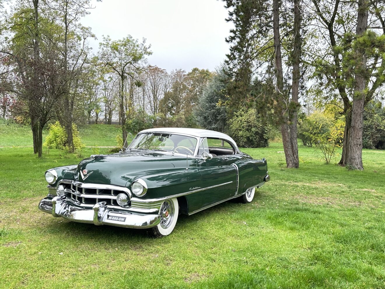 CADILLAC 62 COUPE DEVILLE