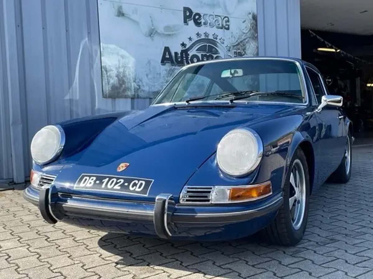 PORSCHE 911 2.4 E