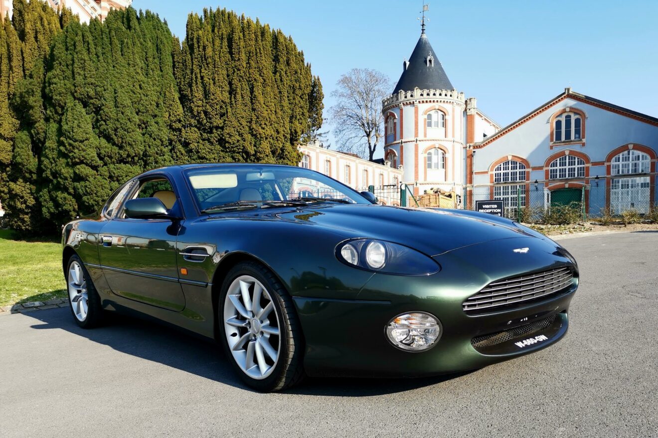 ASTON MARTIN DB7 COUPE V12