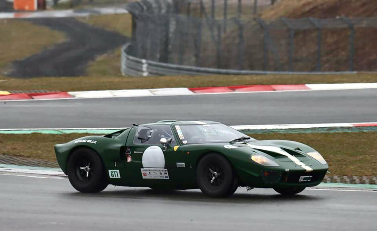 FORD GT40 REPLICA BY KVA