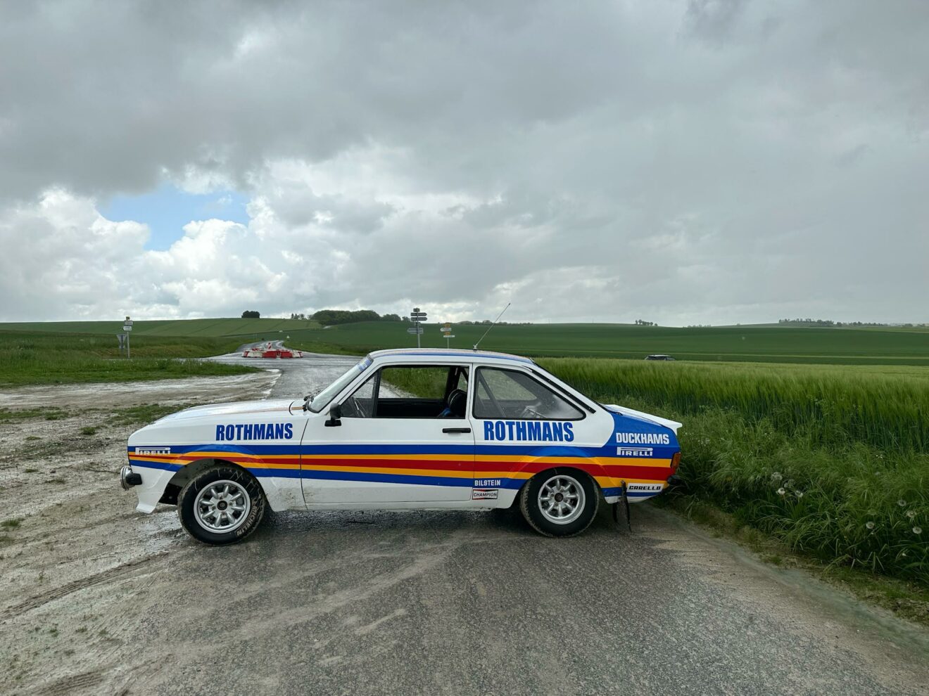 FORD ESCORT RS 2000 MKII GR2 RALLY D'ORIGINE PAR DAVID SUTTON 1980.